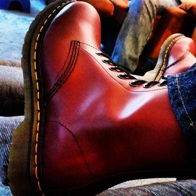 JohnnyBlade_37's profile picture. 