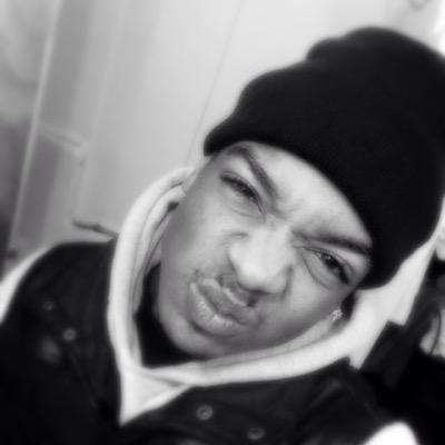 #TeamAries #TeamFollowback #Hooper #BallIsLife  ..R.I.P Jemier Tidwell, Mention me for a follow back Brand Ambassador
