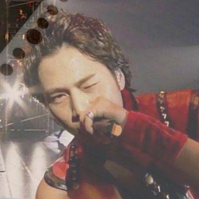 三代目よりのオールfam✌臣隆コンビ♡えりけん♡岩boy♡ダブル直♡顔ファンはフォローしない。DREAM→女神様✨三代目→神様✨基本DM、リプは返します♡仲良くしてください☆
