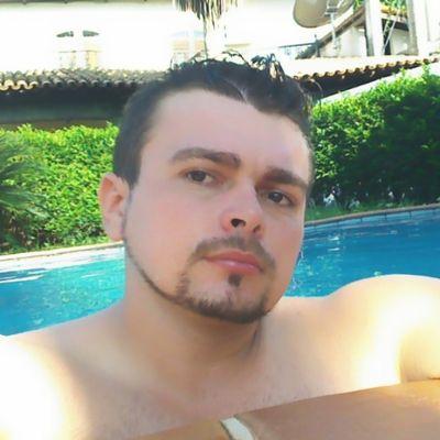 prof° de tae kwon do . atleta, 21 anos faixa preta 3°Dan.