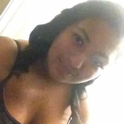 symantha2's profile picture. 