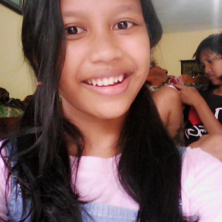 Happy aja yaa , :)
http://t.co/OlF7HkcGao