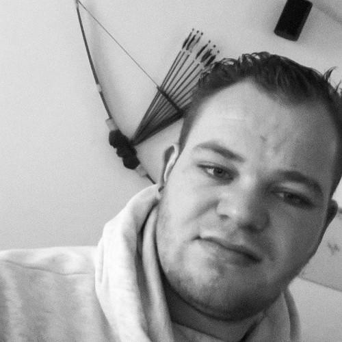 RobertGroen21's profile picture. 25 jaar // hbo student commerciële economie // werknemer-student @fietsverdafietsen