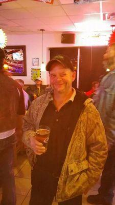 DavidRo74248905's profile picture. 