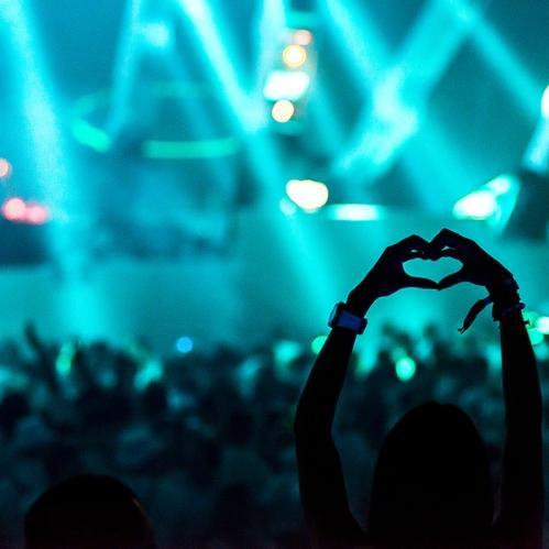 Een groot feest!                         Amsterdam Arena                                    -welcome to the plesure dome-