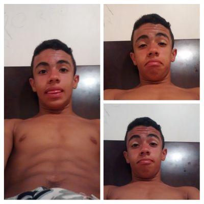 é tois
