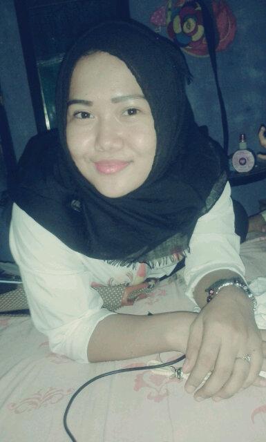 Namanya juga cwe gak selamanya dia cantik nanti juga ada posisi dimana dia jelek,yang ngalamin kaya gto sabarr ya nanti juga cantik lagiii ko :)