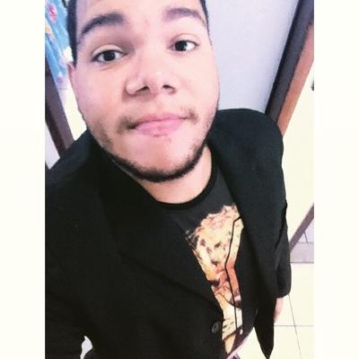 Então, esta é minha vida. E quero que você saiba que sou feliz e triste ao mesmo tempo, e ainda estou tentando entender como posso ser assim. #AVDSI