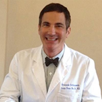 Dr. Re is a Board Certified Orthopaedic Surgeon, fellowship trained & specializes in Arthroscopic Shoulder, Knee & Sports Medicine reconstruction surgery.