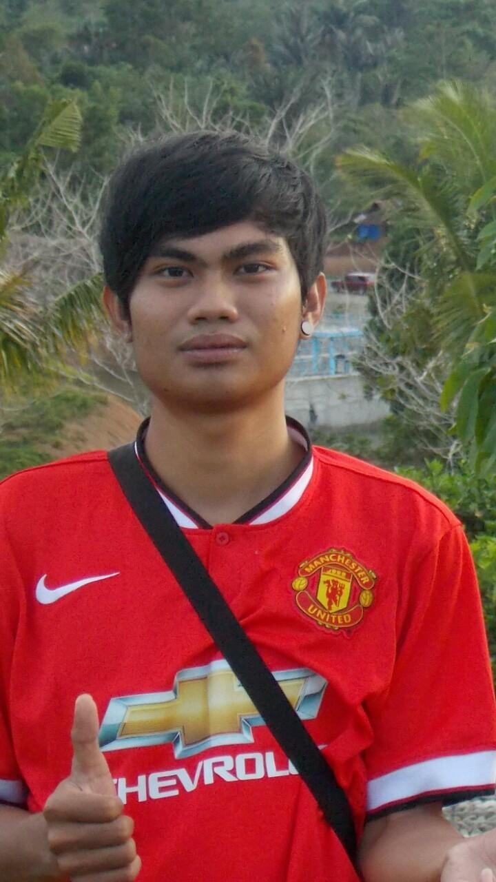 Kejarlah cita-citamu selagi masih ada kesempatan karena kesempatan tidak datang dua kali. . ./My pin : 74B94E3C. . ./My cool. . .