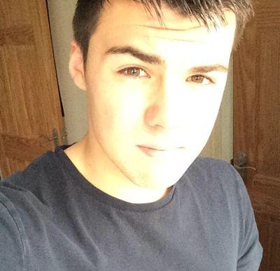 Connor Beales Fan Account! xx Connor is bae ♡