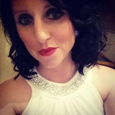 xSammyCx's profile picture. don't take myself to seriously...loves a laugh and good music...Arsenal supporter....COYG!