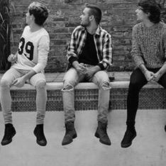 stylinsonky's profile picture. this is free follow, just follow @stylinsonsky , she really needs help, and if you can shoutout for her. my friend needs it. thank you.