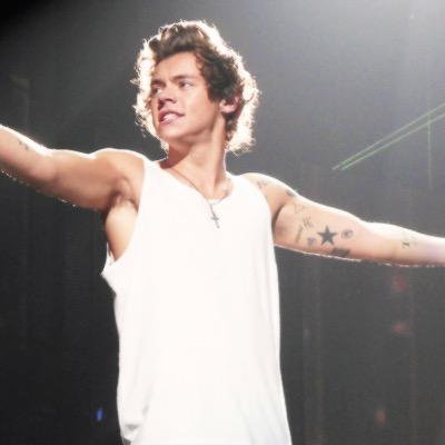 harry niall louis zayn liam 
OTRA 8/23 
0/5 
https://t.co/nxo9zzjtwO