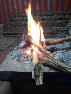 اسمي صغير السن احب الوناسه