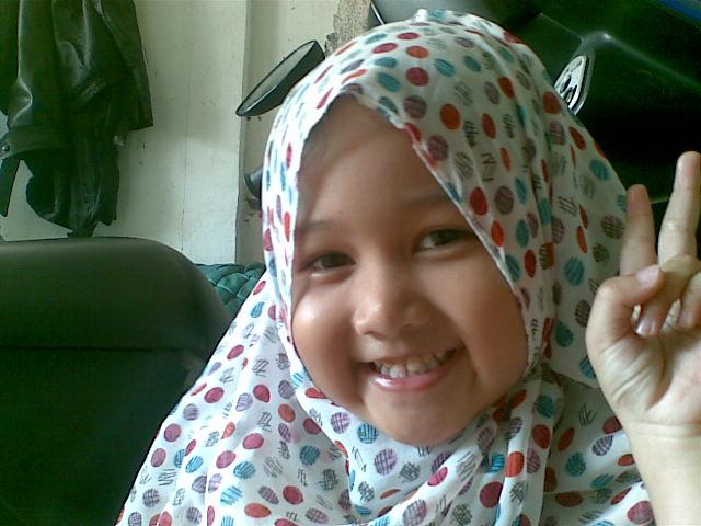 sellyanggraeni3's profile picture. 98 vg's