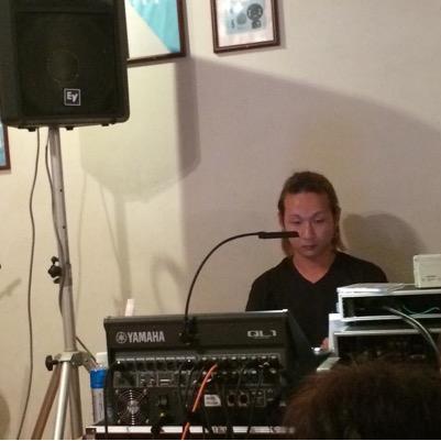 京都北部で細々と音響屋を営んでおります。たまにレコーディングやMIXなんかもしたり…。たまにFMたんごでエンジニアもしてたり。Danteとsmaart勉強したい。@丹後