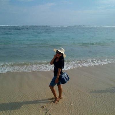 Andy10Fitria's profile picture. 