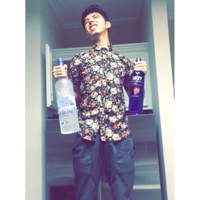 The name's Roy Daniel™  Whats yours ?  IG:  Snapchat: Kik: Rooyydaaniel . Houston Tx.