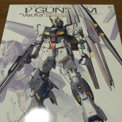 マイペースでいきます(*^_^*)自慢できるような技術はありませんが、楽しんだ者勝ちってことでd(^_^o)