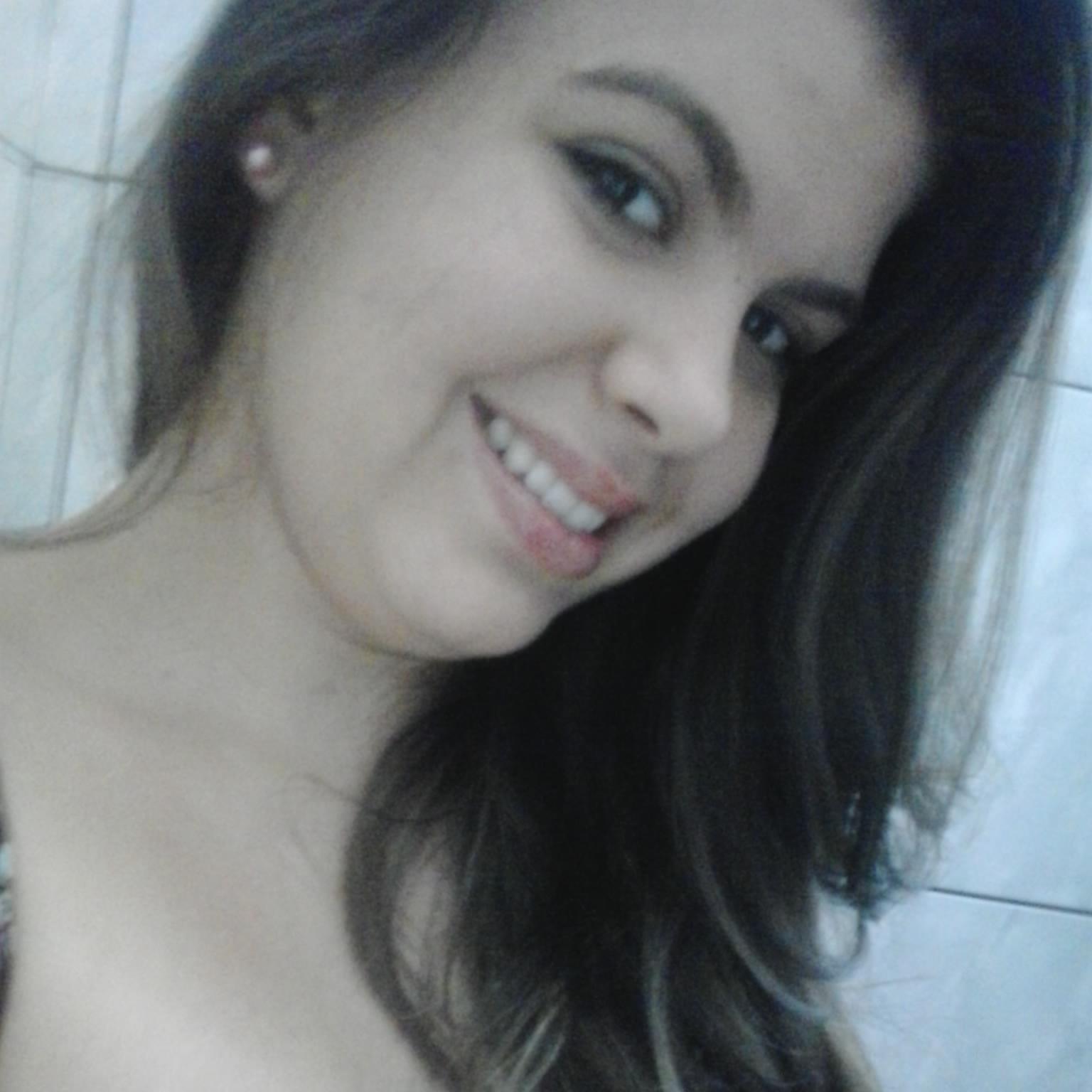 com todo perdão da palavra, eu sou um mistério pra mim.( CLARICE, sempre Clarice!)