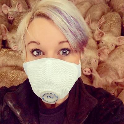 Happy little lady farmer, keeper of pigs & cows and all-round ray of sunshine & chaos :)