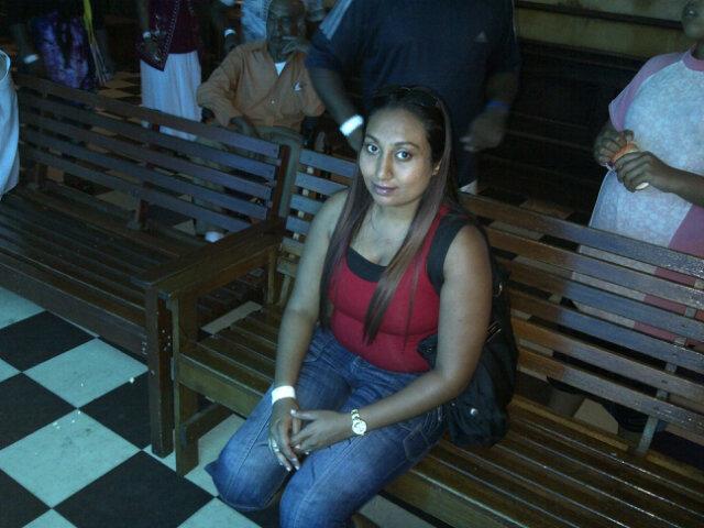 MissRochelleG's profile picture. 