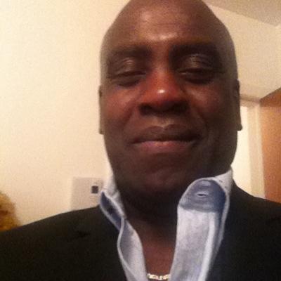 Marc_Excellence's profile picture. Enseignant, journaliste, cinéaste, industriel. Amoureux fou de la vie et de toutes ses belles choses. Philanthrope convaincu. Humaniste des temps modernes.