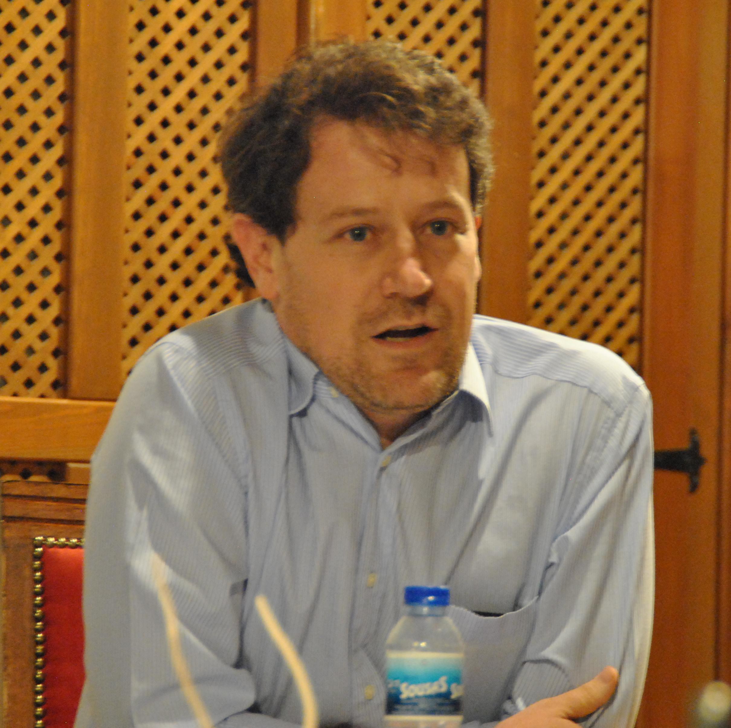 Politólogo sanabrés, no respondo a pseudónimos