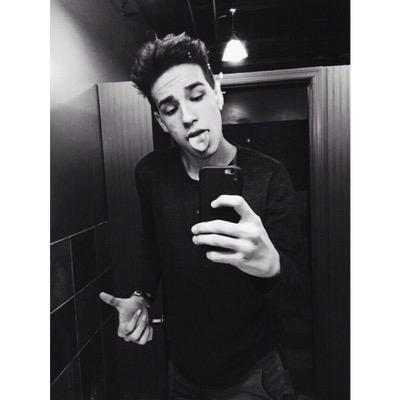 yes I have a boner for whitesides