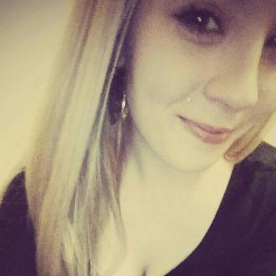 fa959594f428460's profile picture. 