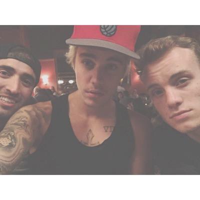 GO FOLLOW YOURSTRULYJDBXO PLEASE XOXO