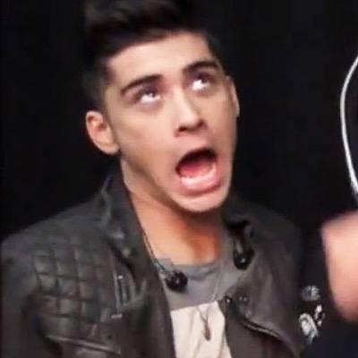 follow @hucklezayn and ask for a dm with liam/5 - ask for follow back