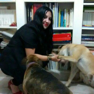 Psychologist, single, heavy metal fan. Free spirit. I love nature, animals, photography, art, books. Travel, run and trekking.