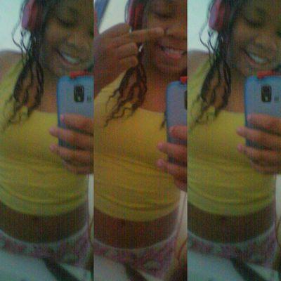 #queeen kayla #thats me #single #follow me