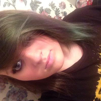 listen to attila, bvb, sws, bmth, om&m etc etc. fronzilla is amazing, bryan stars rocks and deefizzy is bae! ❤️