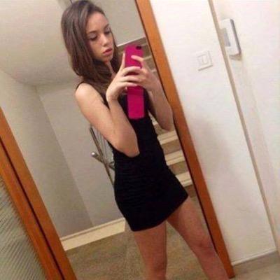 AbbyHappyhippy's profile picture. 