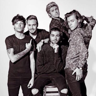 @vintageharrylol ari sucks ass @miniaturemuke no i dont. @niallerlover63 who? @lierraaf why do u want a quote from me❌❌❌❌
