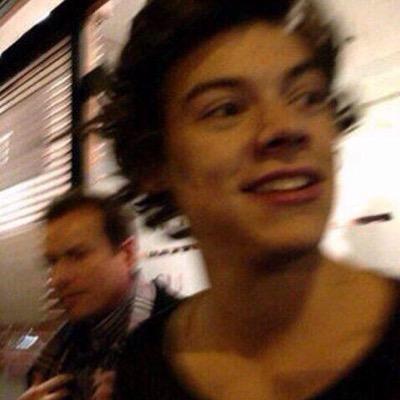 @Harry_Styles: Rainbows and smiles :)
