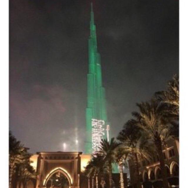 وطنيِ الهلالَ وهلٰ احبوُ سواهّ ?