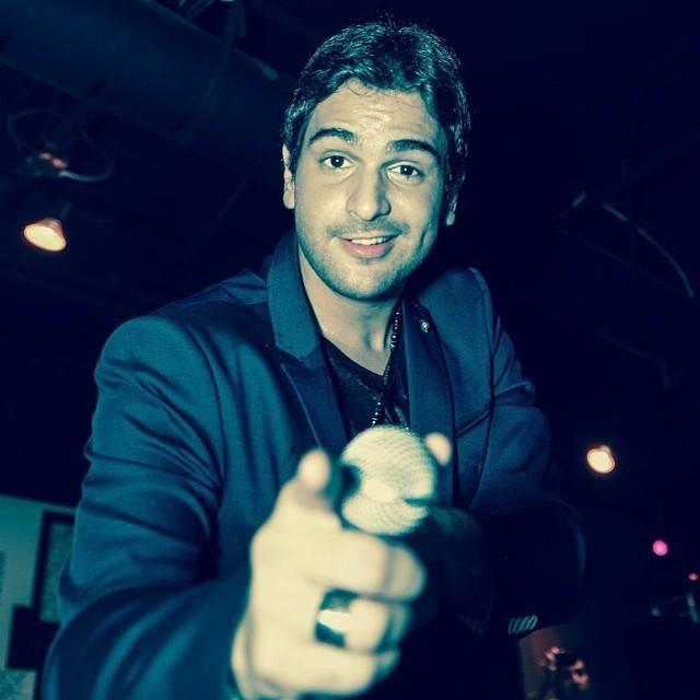 FC (mcbo)   @alejopalacio #TomaLoTuyoBaby #Alejandristas #LaVozDelIdolo 16/04/14