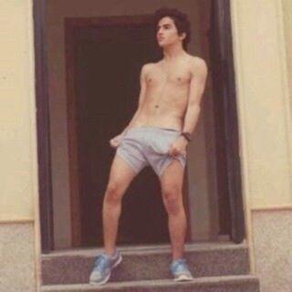 bader053518860's profile picture. 5328EA81