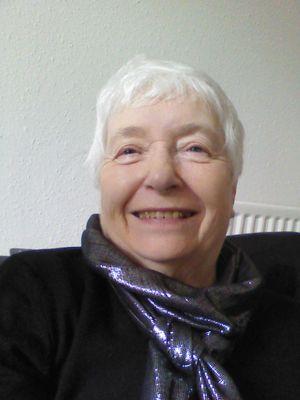 knitter of prayer shawls. bewildered by twitter. told I must persevere and I will have fun