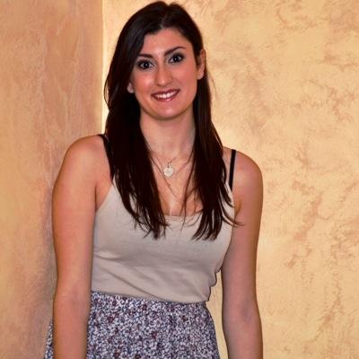 Giulia, 19 anni. Swim, volleyball one love ❤️