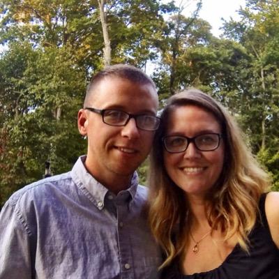 ATTENTIONHOAR's profile picture. obviously not a bowler