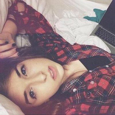 Hey i love jenxpen! i follow back