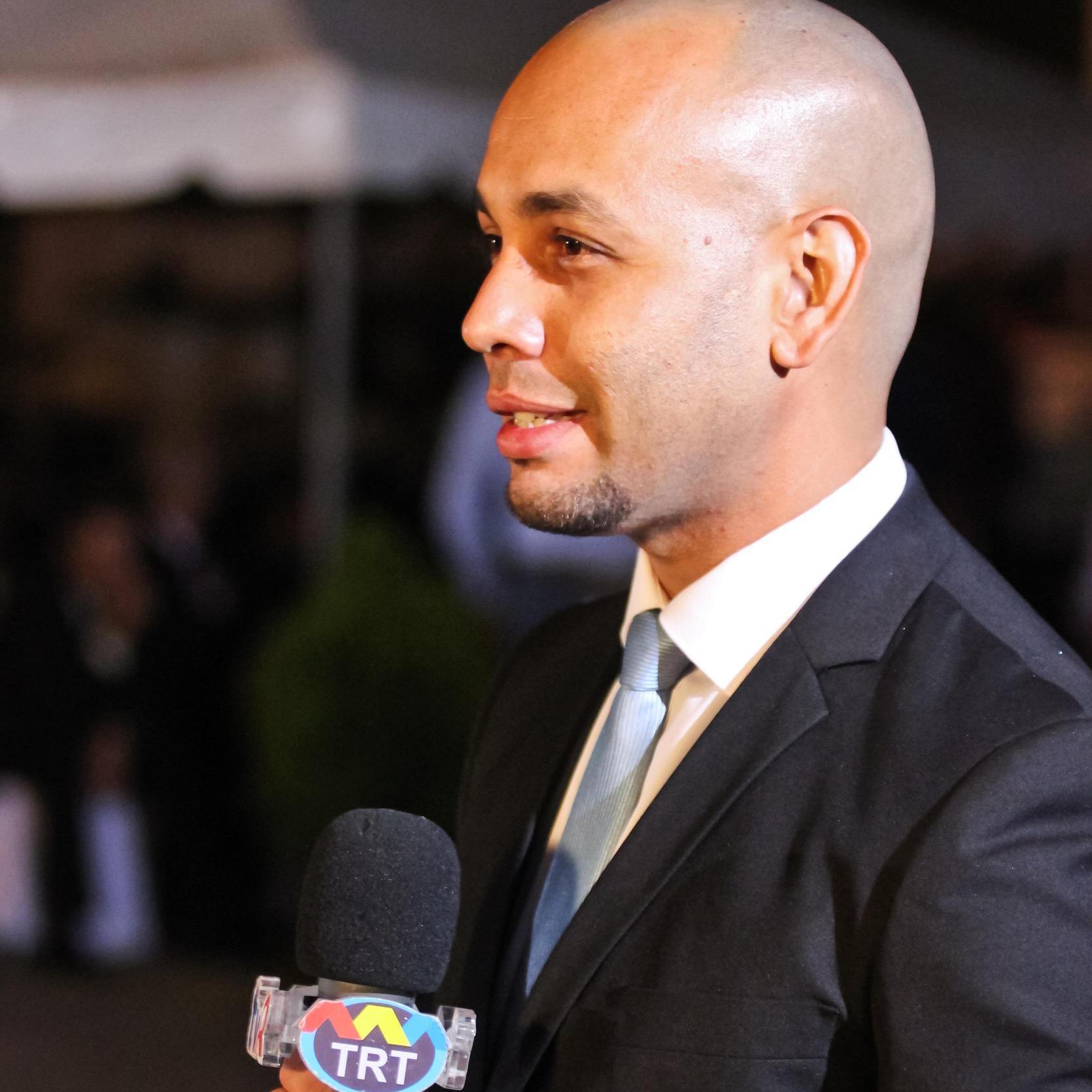 Comunicador Social  (ULA) Periodista deportivo  de la Televisora del Táchira, y moderador de Región Deportiva (TRT)