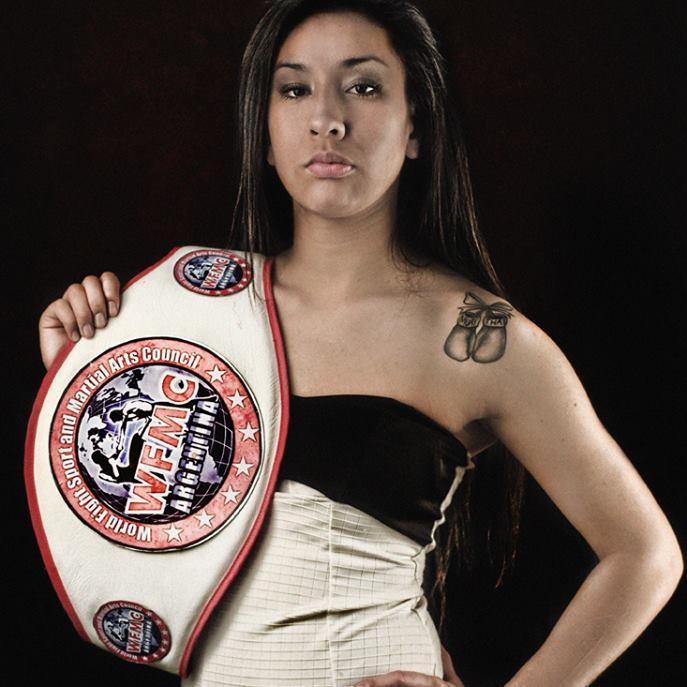 Fight: Muay Thai
(Sudamericana/Panamericana)

ENTRENO & LUEGO EXISTO