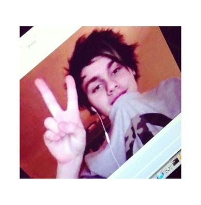 FREE FOLLOW , PLEASEEE RT ♡ → https://t.co/01Aciun9Ao