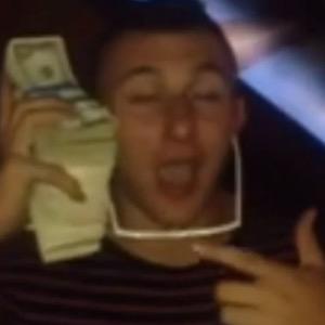 McgeeHater's profile picture. that's stupid